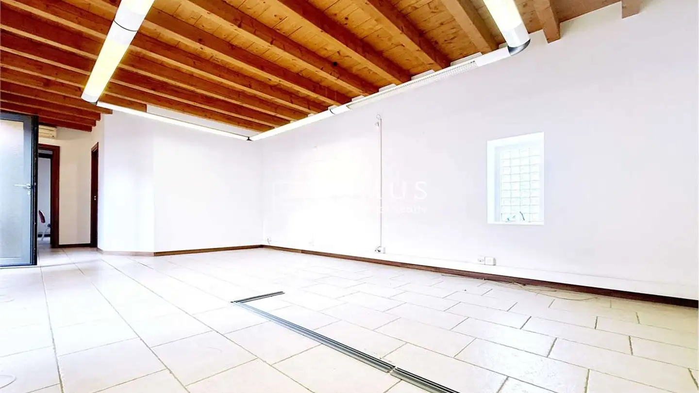 Appartement à vendre - Via Stand 22, 6830 Chiasso - Photo 2