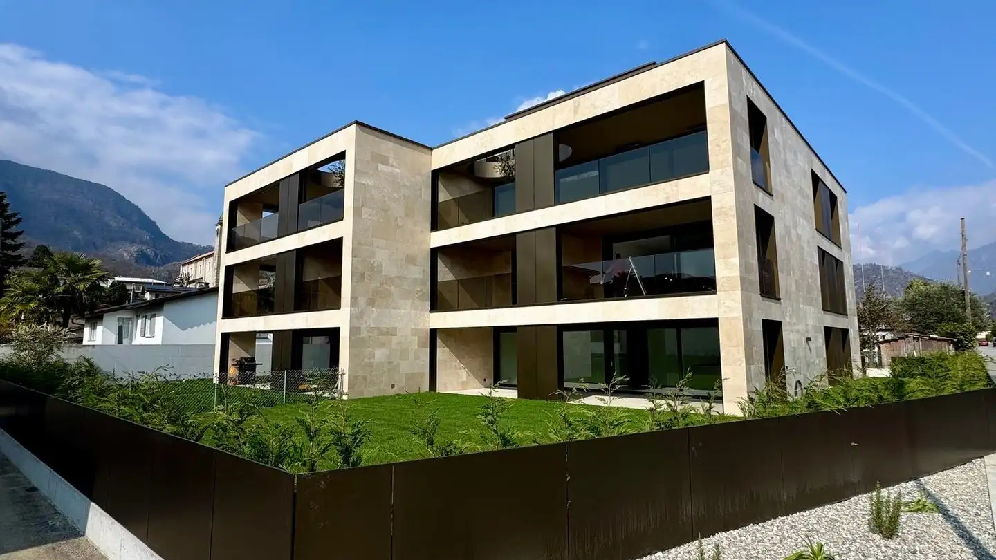 Stepped apartment for sale - Via Sottochiesa 13, 6616 Losone