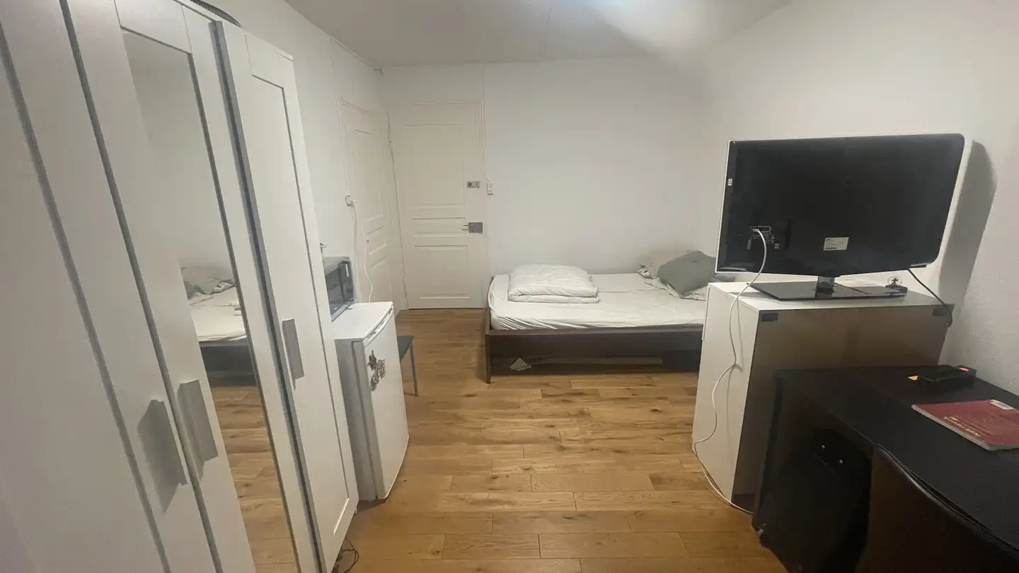 Zimmer mieten - Soodstrasse 14, 8134 Adliswil - Foto 2