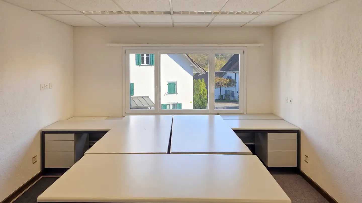 Spazio ufficio in affitto - Baltenschwilerstrasse 40, 8962 Bergdietikon