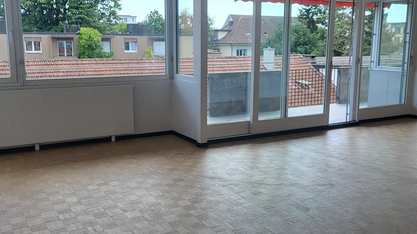 Wohnung mieten - Rue Ernst-Schüler / Ernst-Schüler-Strasse 37, 2502 Biel/Bienne - Foto 3