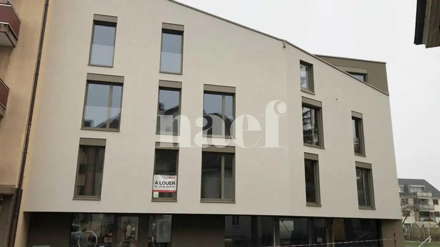 Negozio in affitto - Rue Auguste-Bachelin 1, 2074 Marin-Epagnier