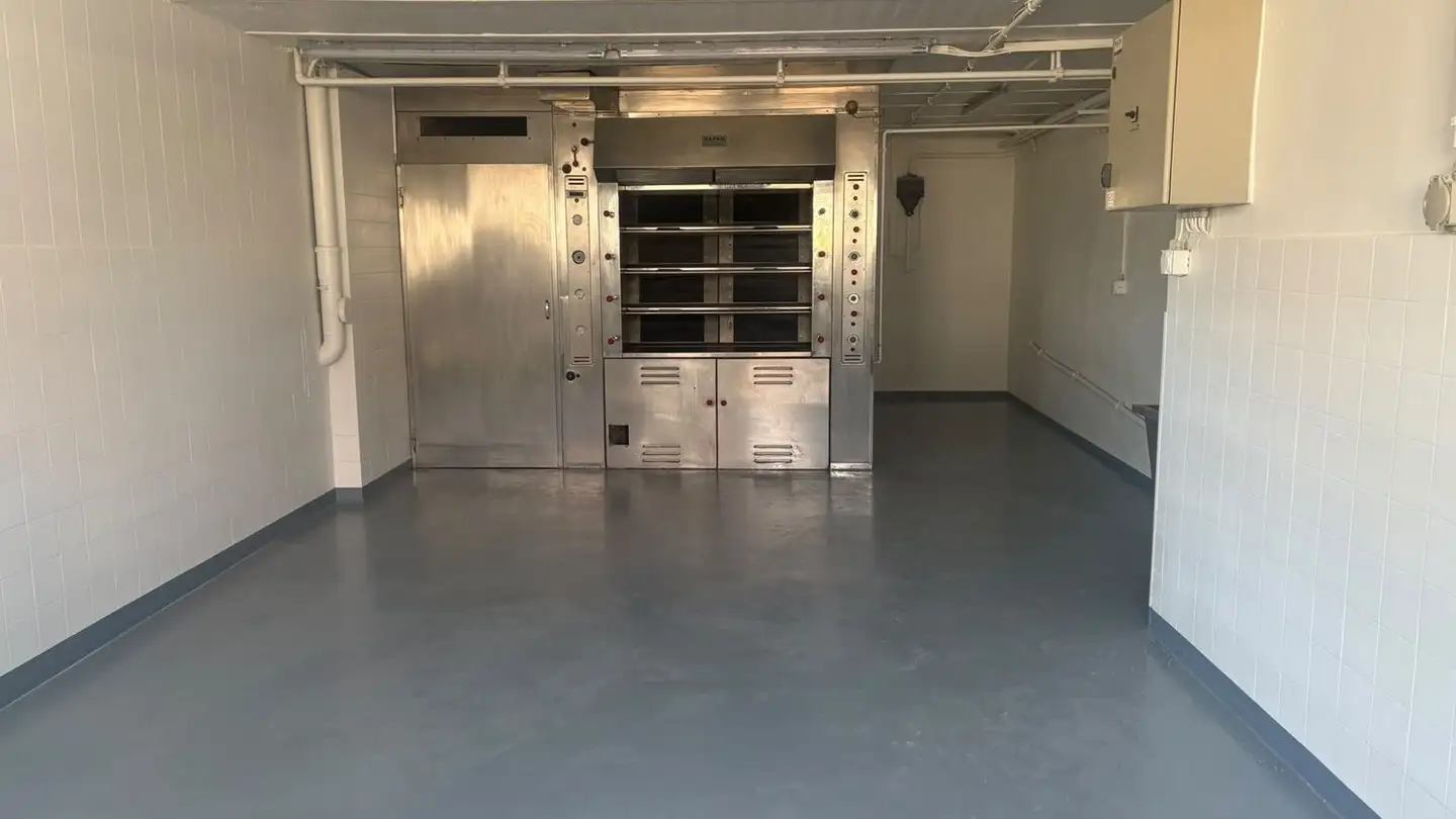 Commercial for rent - 1646 Echarlens - Photo 2