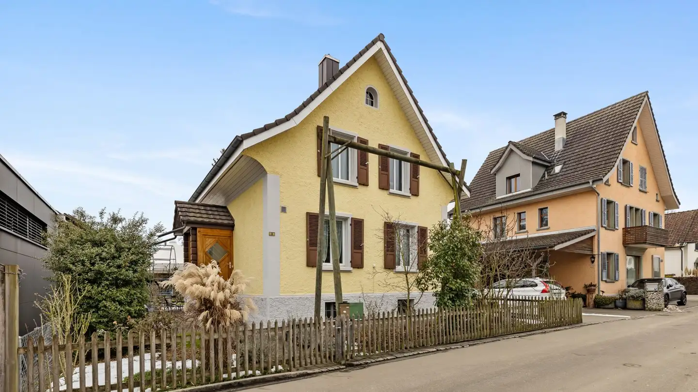 Casa singola in vendita - Bornstrasse, 4663 Aarburg