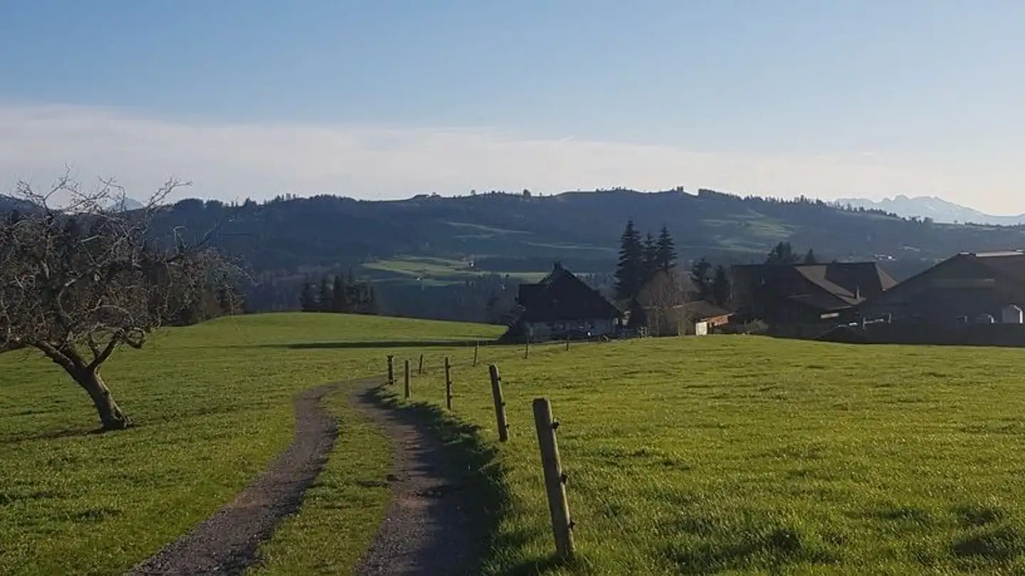 Dachgeschosswohnung mieten - Hindtli 187c, 3537 Eggiwil