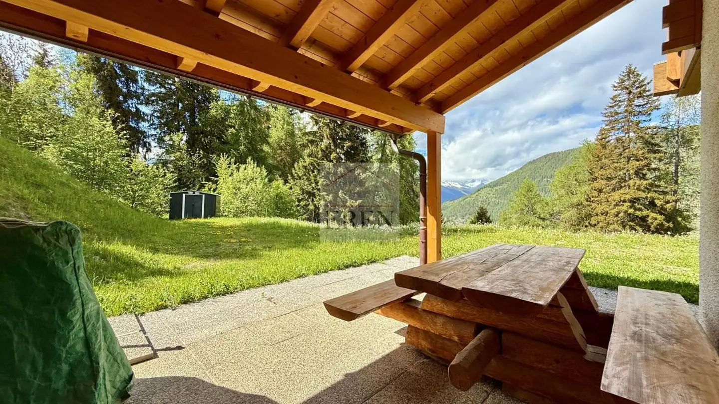 Chalet for rent - 1908 Riddes - Photo 2
