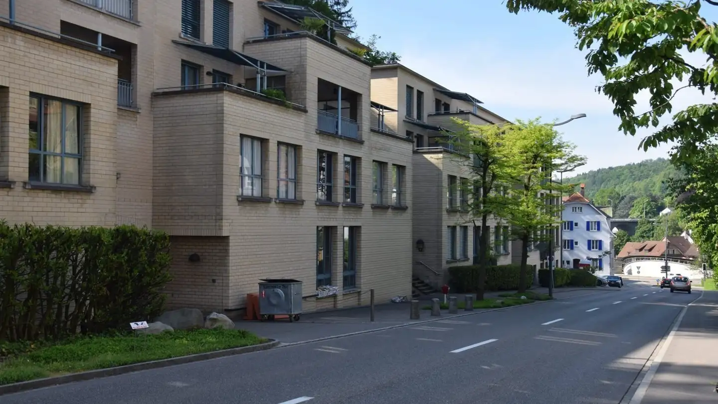 Underground parking space for rent - Ehrendingerstrasse 12, 5408 Ennetbaden