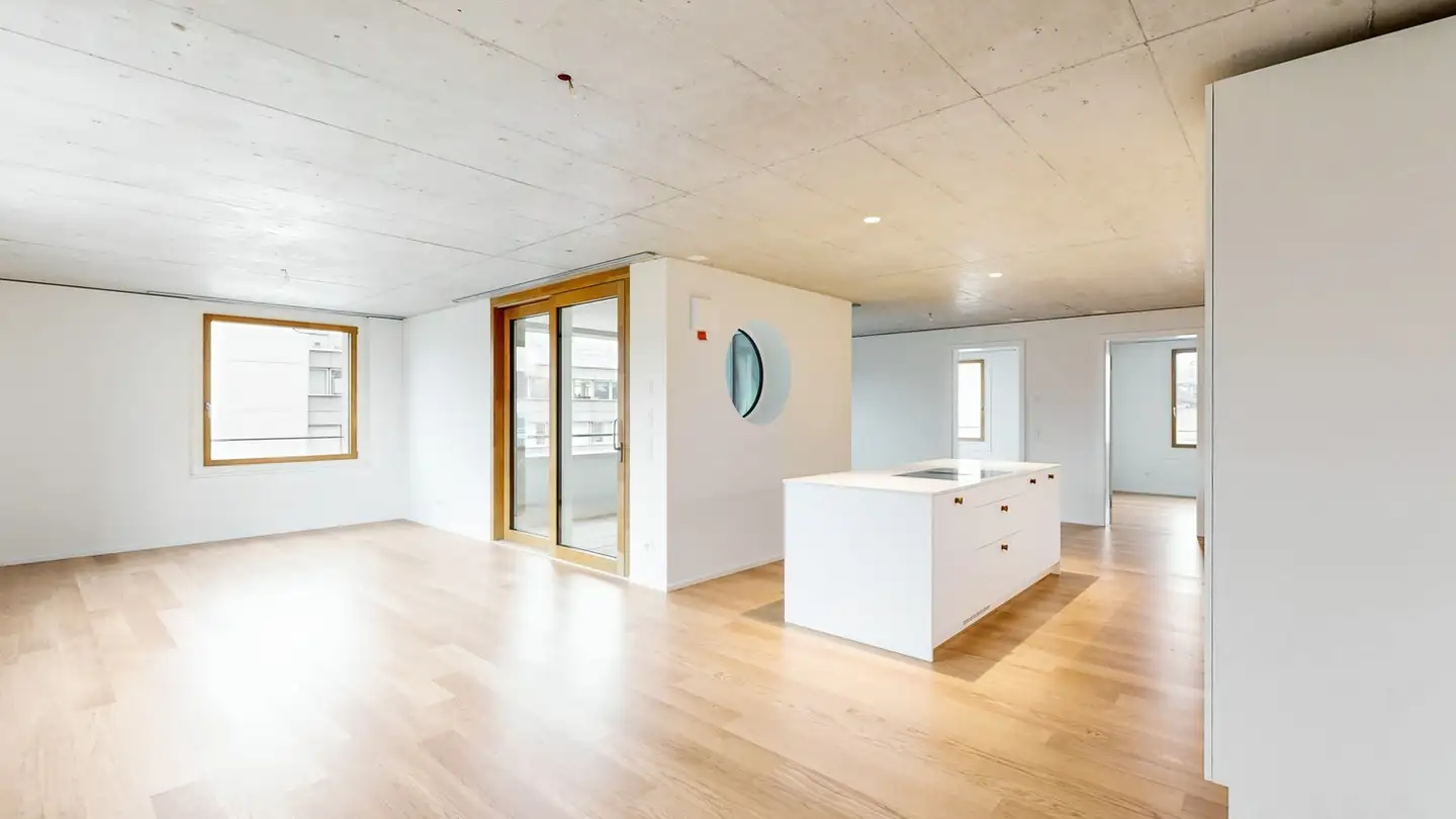 Appartement à louer - Badenerstrasse 686, 8048 Zürich