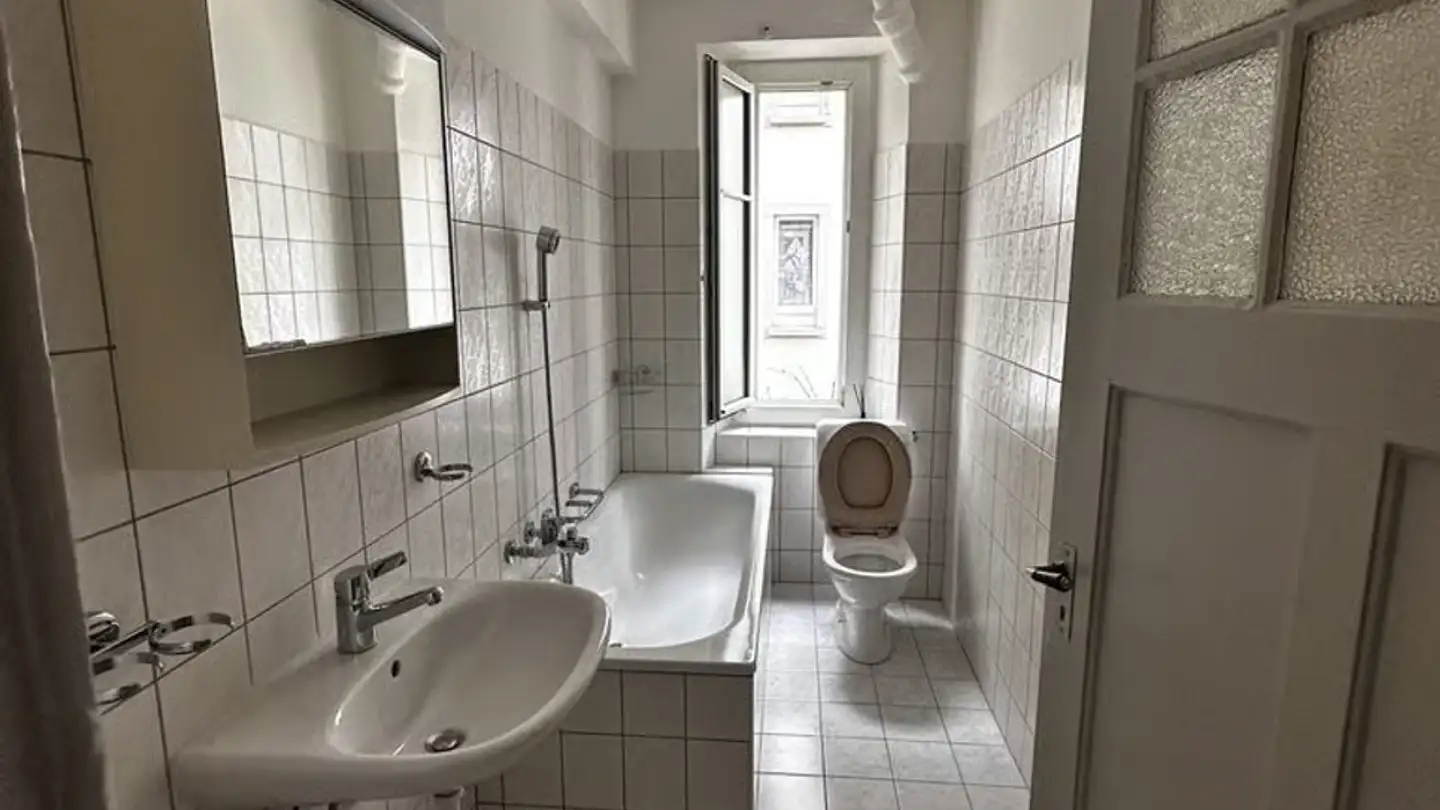 Appartamento in affitto - Rue Du Foyer 17, 2400 Le Locle - Foto 4