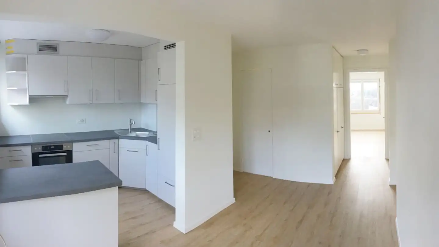 Apartment for rent - Industriestrasse 43, 8212 Neuhausen am Rheinfall - Photo 2