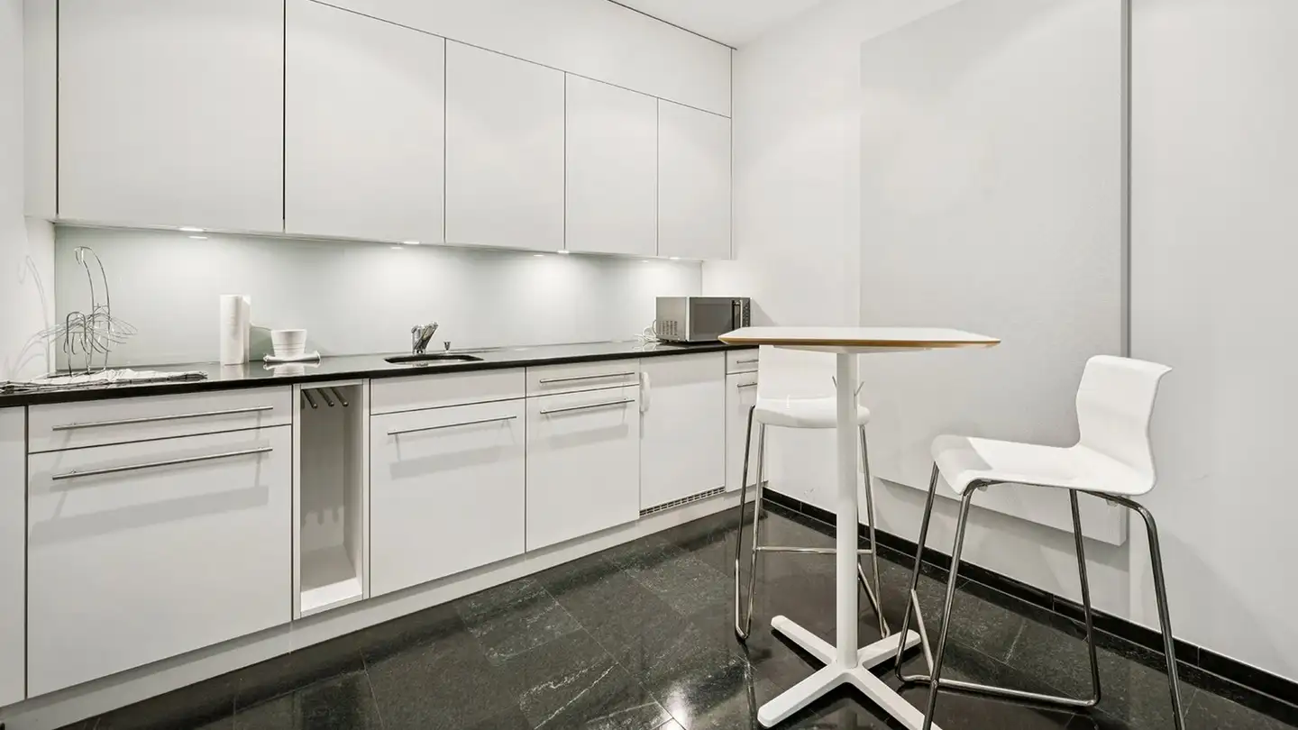 Office space for rent - Hinterbergstrasse 22, 6312 Steinhausen - Photo 3