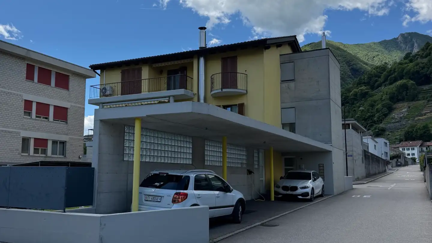 Apartment for rent - El Cunvént, 6513 Monte Carasso