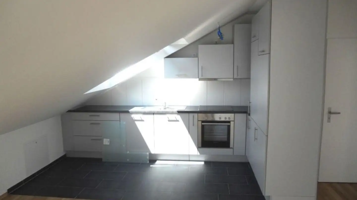 Dachgeschosswohnung mieten - Kreuzlingerstrasse 2, 8590 Romanshorn - Foto 2