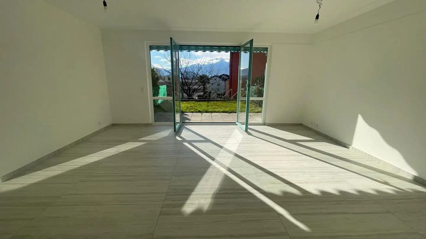 Stepped house for sale - 6598 Tenero - Photo 2