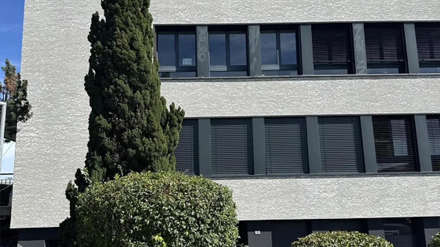 Spazio ufficio in affitto - Juchstrasse 1, 8604 Volketswil
