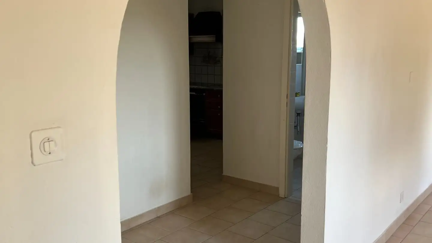 Appartement à louer - 1055 Froideville - Photo 2