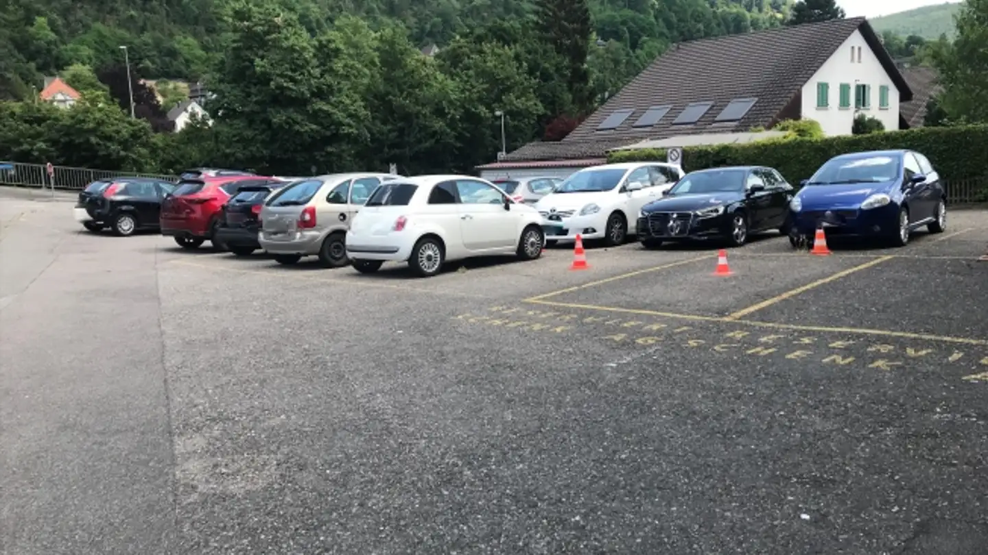 Parkplatz im Freien mieten - Gestadeckplatz 4, 4410 Liestal