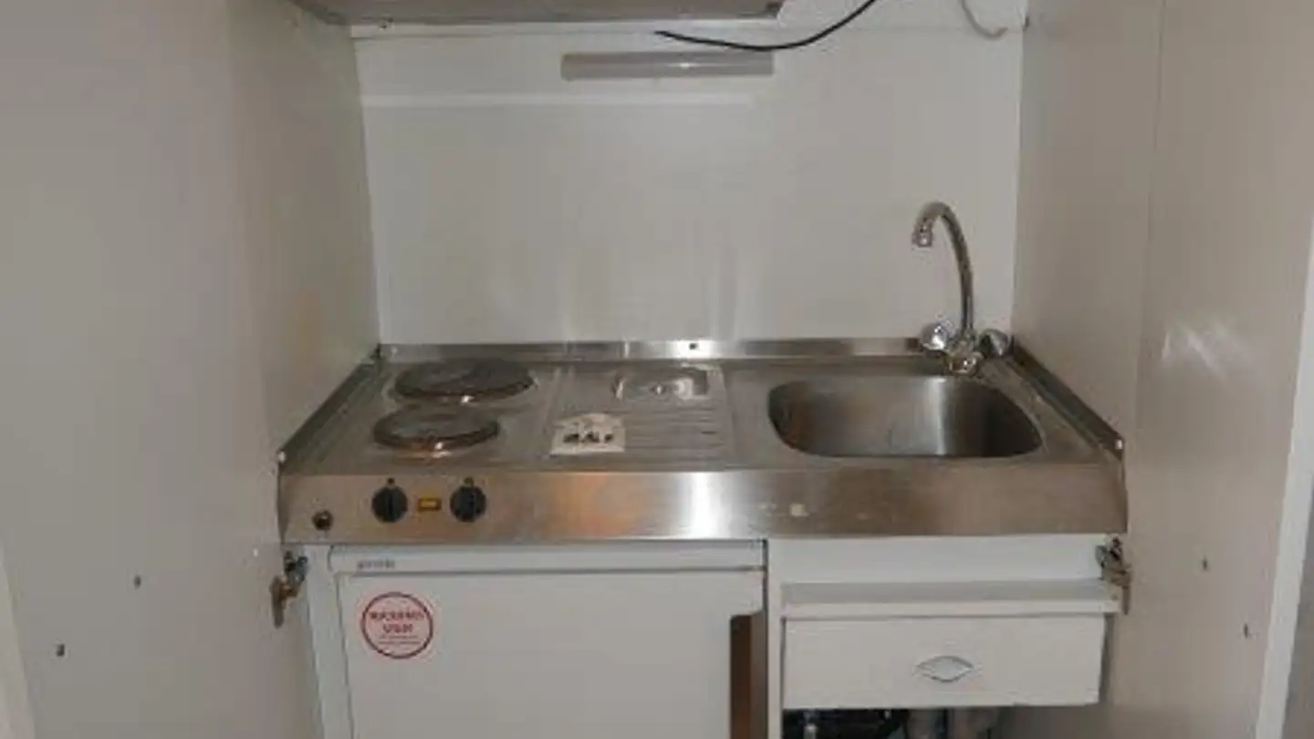 Studio for rent - Badenerstrasse 8, 8953 Dietikon - Photo 3