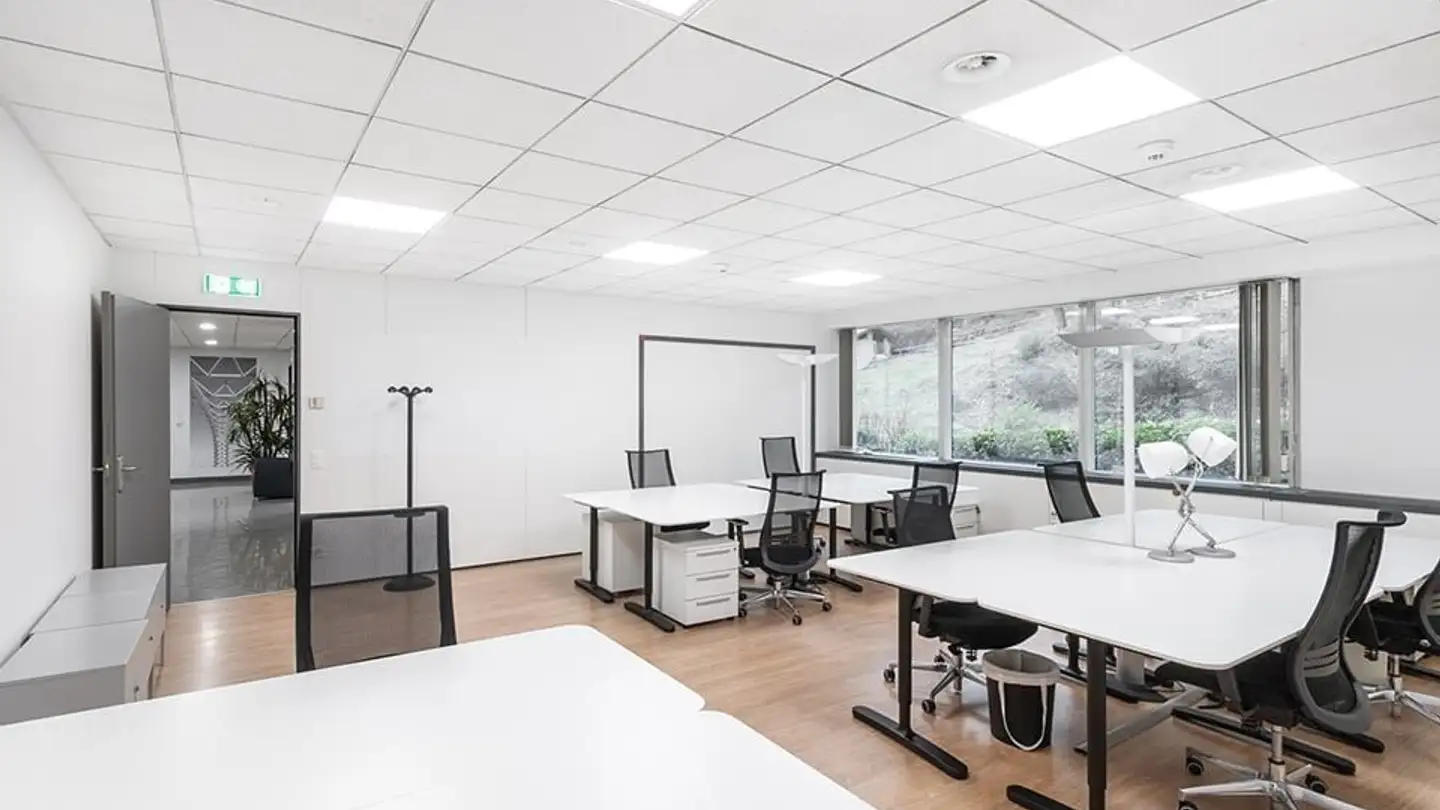 Spazio ufficio in affitto - Via Cantonale 2c, 6928 Manno - Photo 2