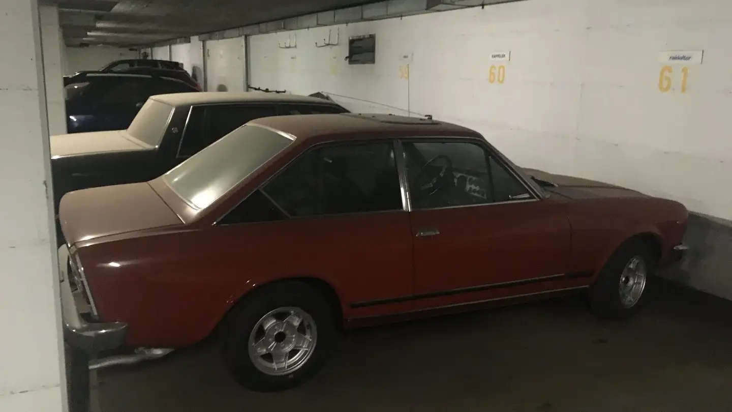 Place de parking souterraine à vendre - Curtins, 7522 La Punt-Chamues-ch