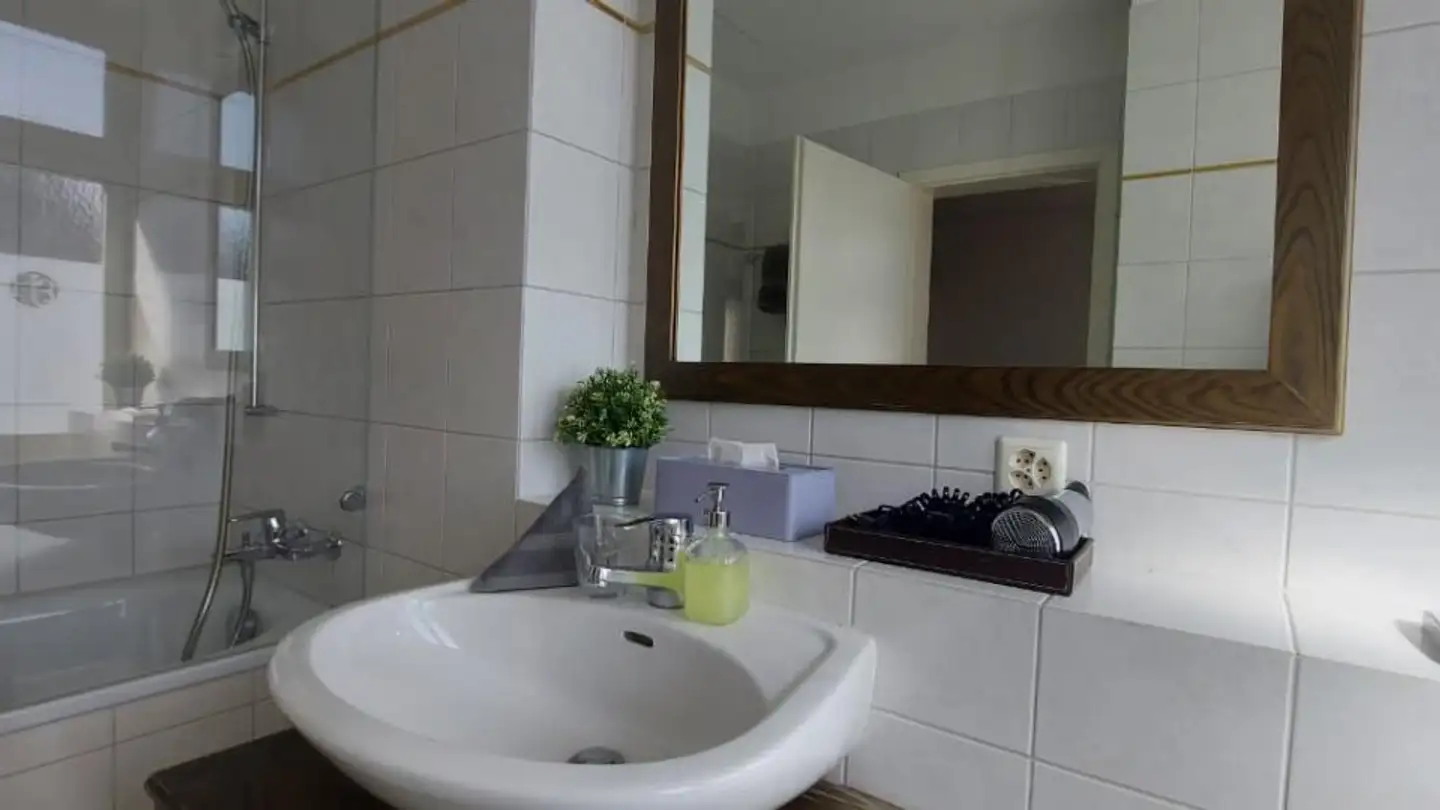 Appartamento ammobiliato in affitto - Hauptstrasse 82, 8272 Ermatingen - Photo 3