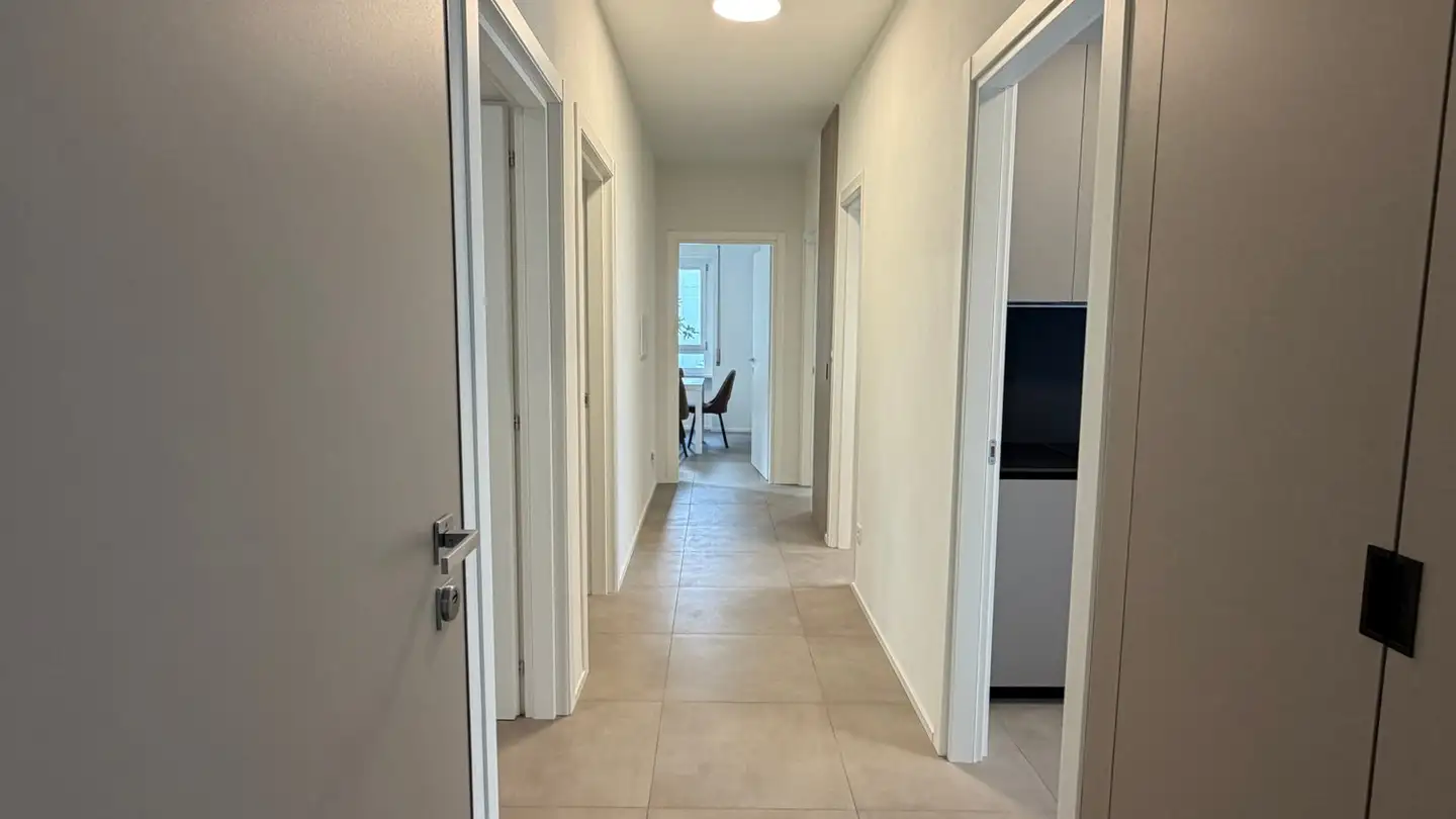 Wohnung mieten - Via Luigi Lavizzari 11a, 6830 Chiasso - Foto 4