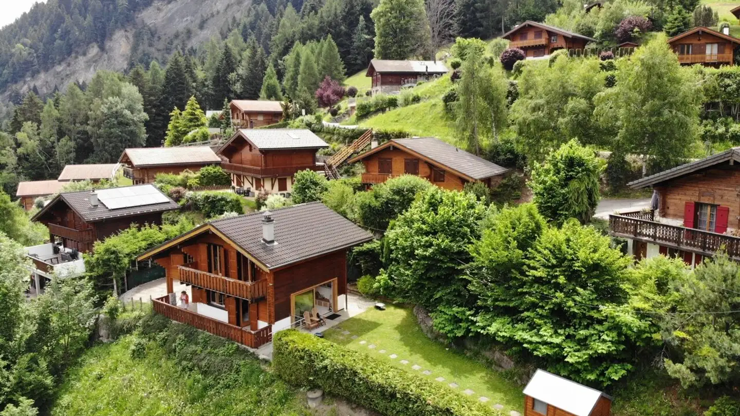 Chalet for rent - Route De Djuet 19, 1911 Mayens-de-Chamoson - Photo 2