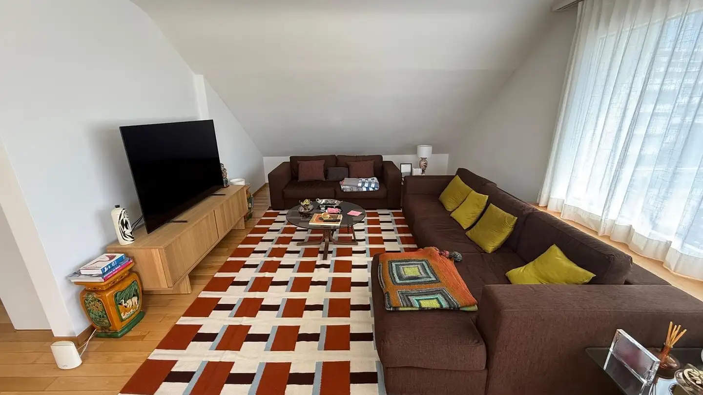 Appartement à louer - Keltenstrasse 7, 8125 Zollikerberg