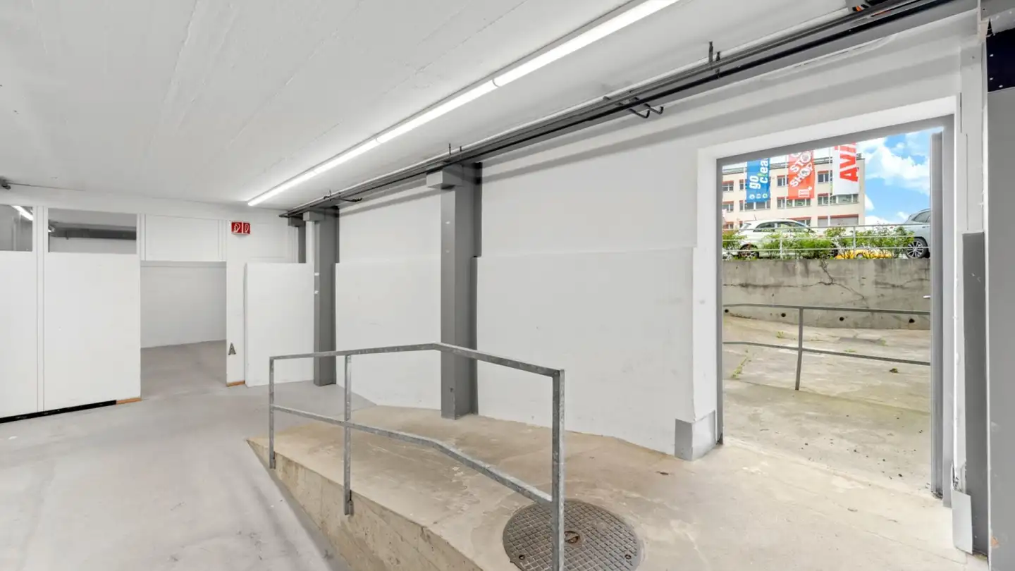 Storage space for rent - Hohenrainstrasse, 4133 Pratteln - Photo 2