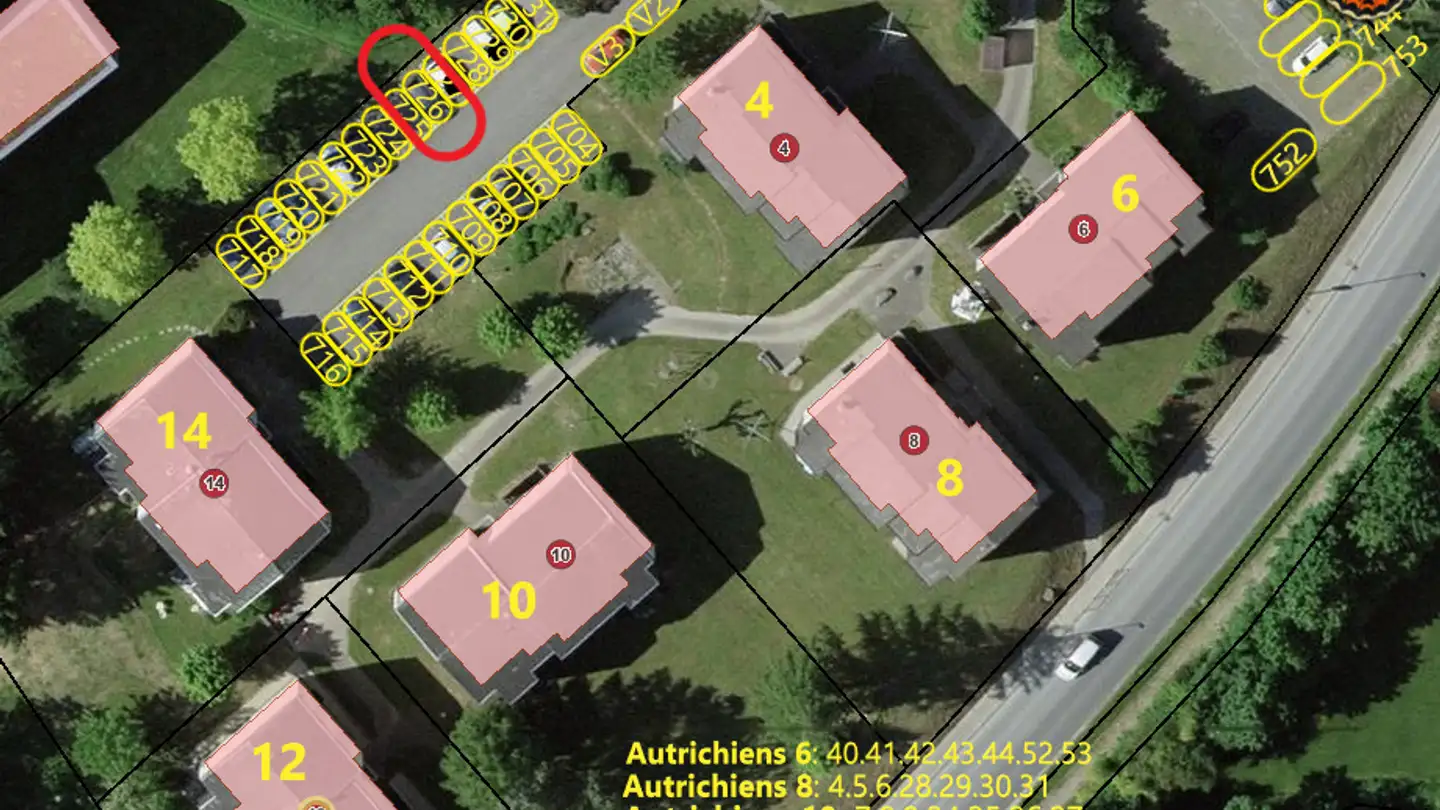 Outdoor parking space for rent - Chemin Des Autrichiens, 1470 Estavayer-le-Lac - Photo 3