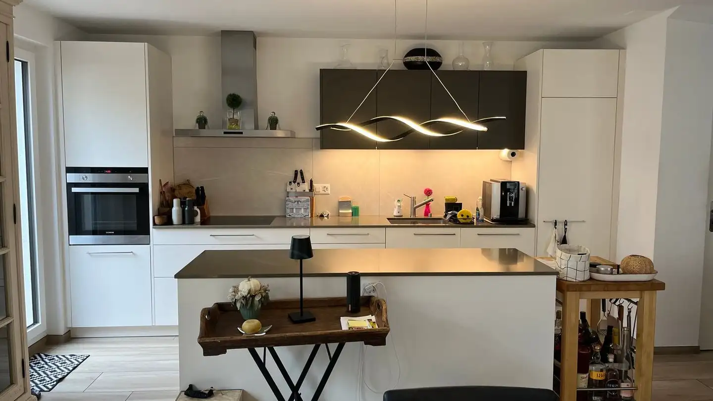 Duplex for rent - La Ruelle, 1143 Apples - Photo 2