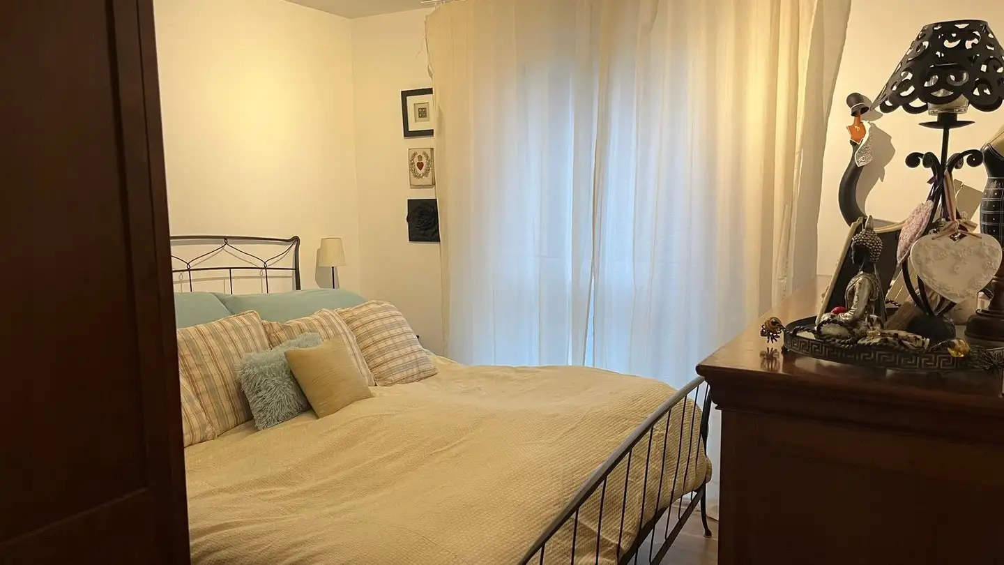 Duplex for rent - La Ruelle, 1143 Apples - Photo 4