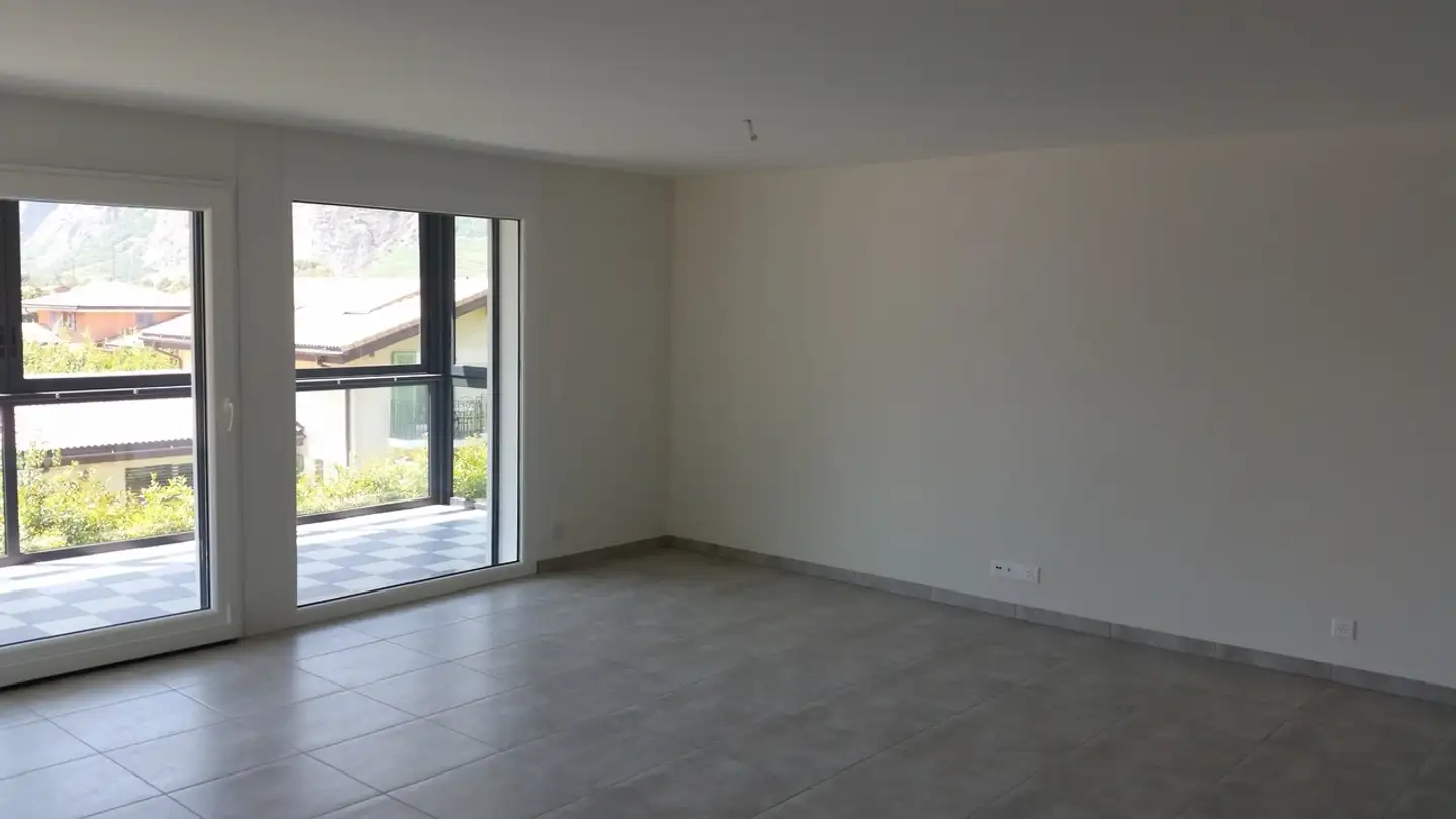 Apartment for rent - Rue de l'Autoroute, 1907 Saxon - Photo 3