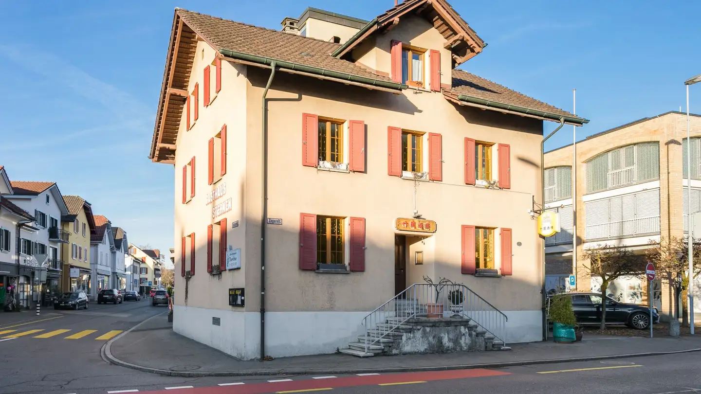 Ristorante in vendita - Zugerstrasse, 6330 Cham