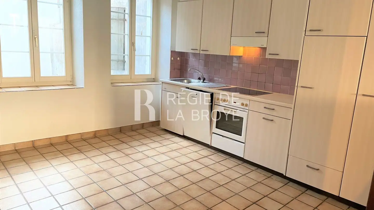 Appartement à louer - Grand-Rue, 1470 Estavayer-le-Lac - Photo 3