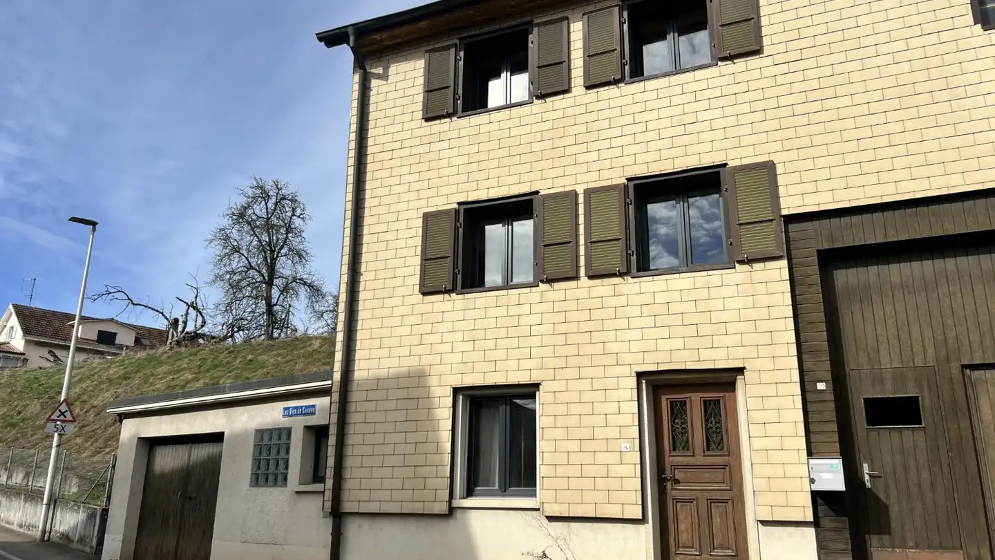 Single house for sale - 2942 Alle - Photo 2