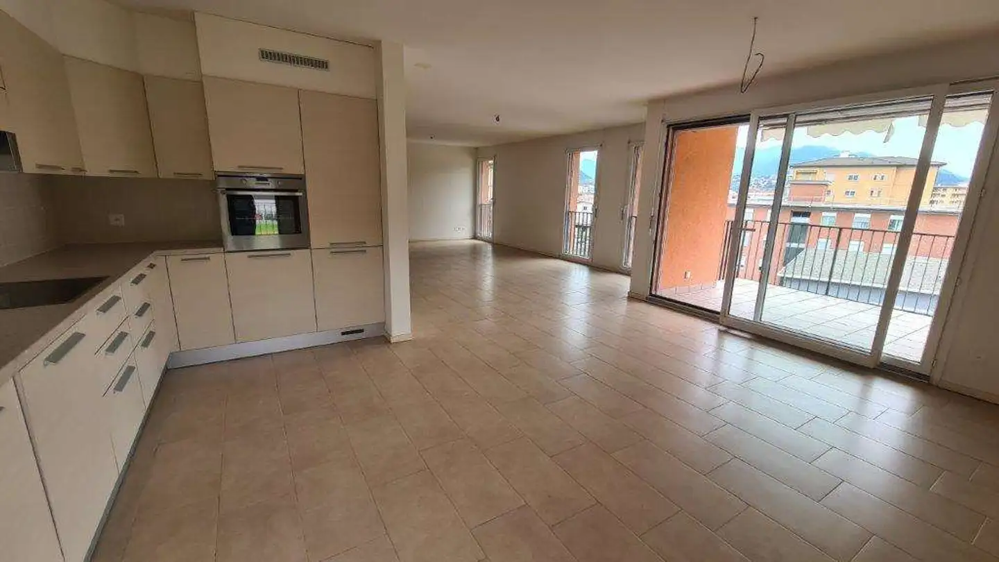 Appartamento in vendita - Via Pasquale Lucchini 9, 6830 Chiasso - Foto 2