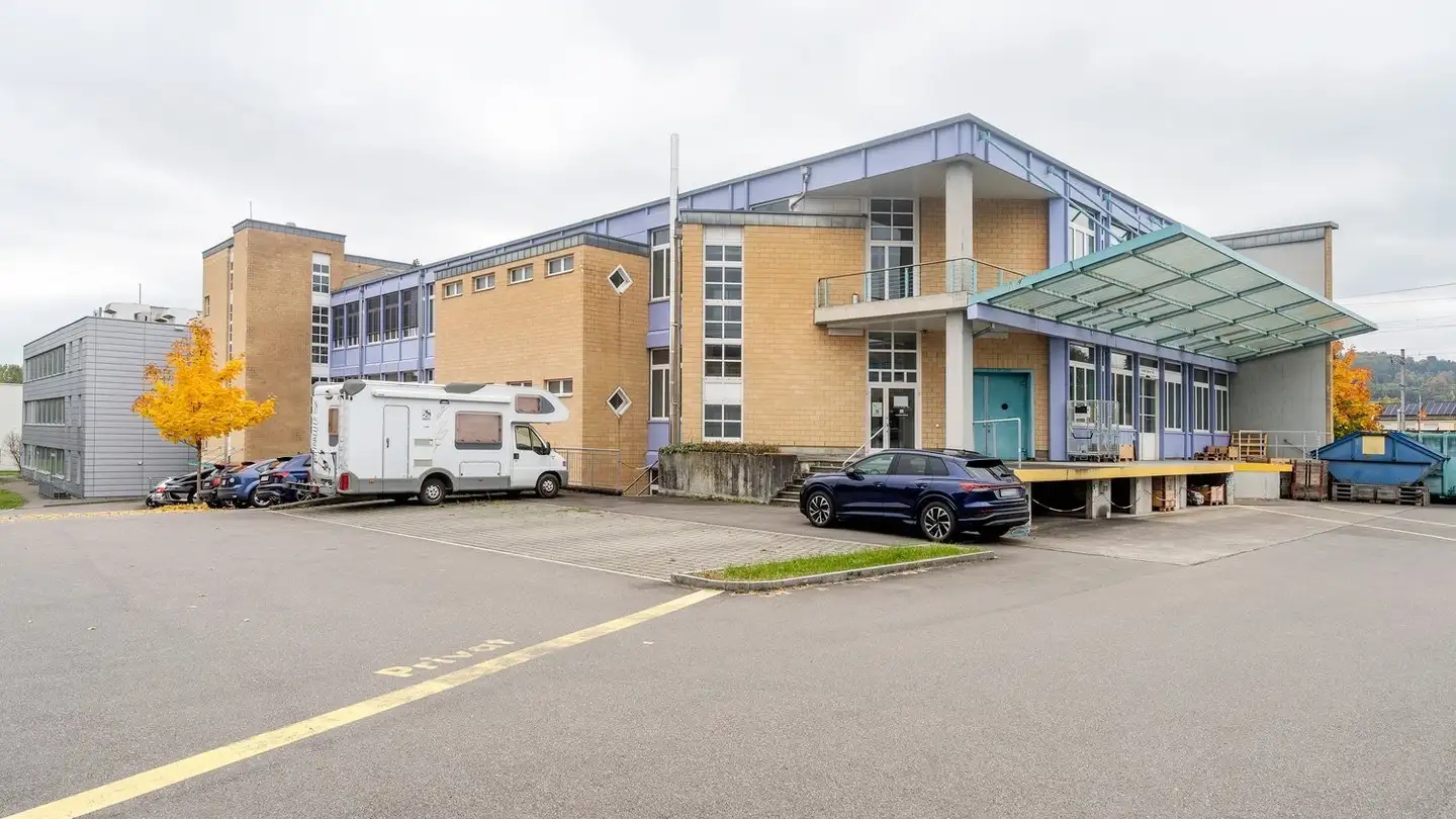 Proprietà industriale in affitto - Aargauerstrasse 7, 5610 Wohlen AG