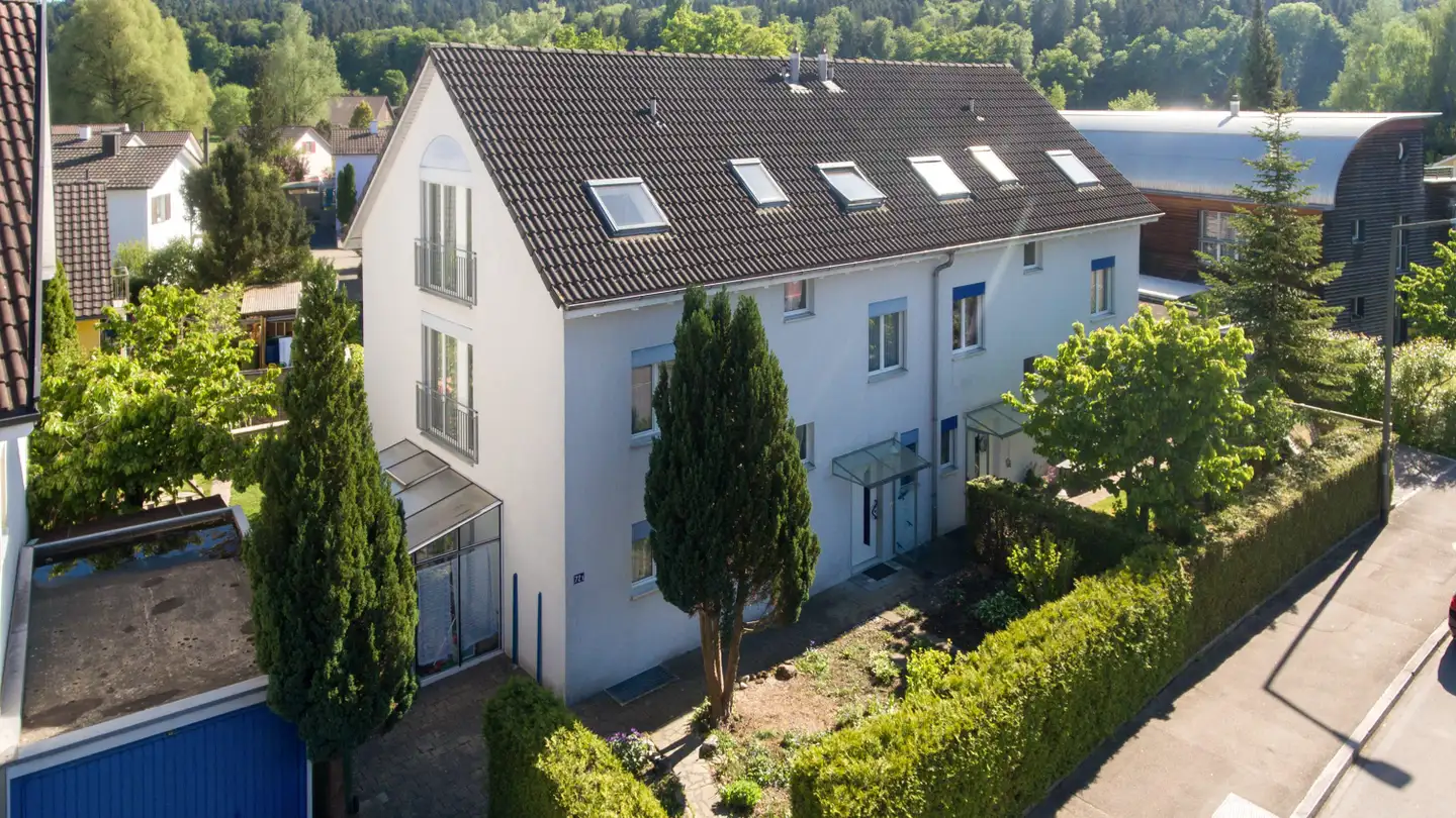 Semi-detached house for rent - Endlikerstrasse 72b, 8400 Winterthur
