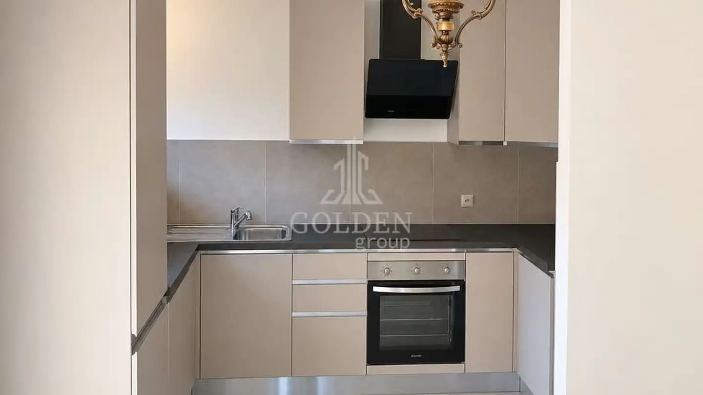 Apartment for rent - 6865 Tremona - Photo 3