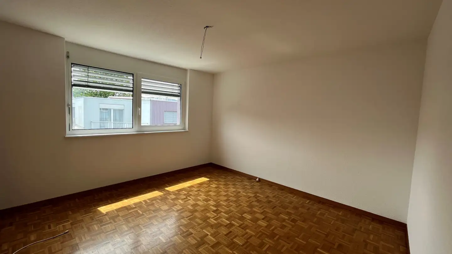 Appartement à louer - Rue Des Bassets, 2300 La Chaux-de-Fonds - Photo 4
