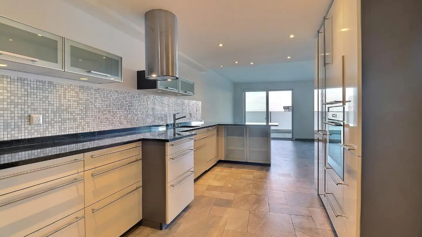 Duplex for sale - Avenue De Chillon 36, 1820 Veytaux - Photo 2