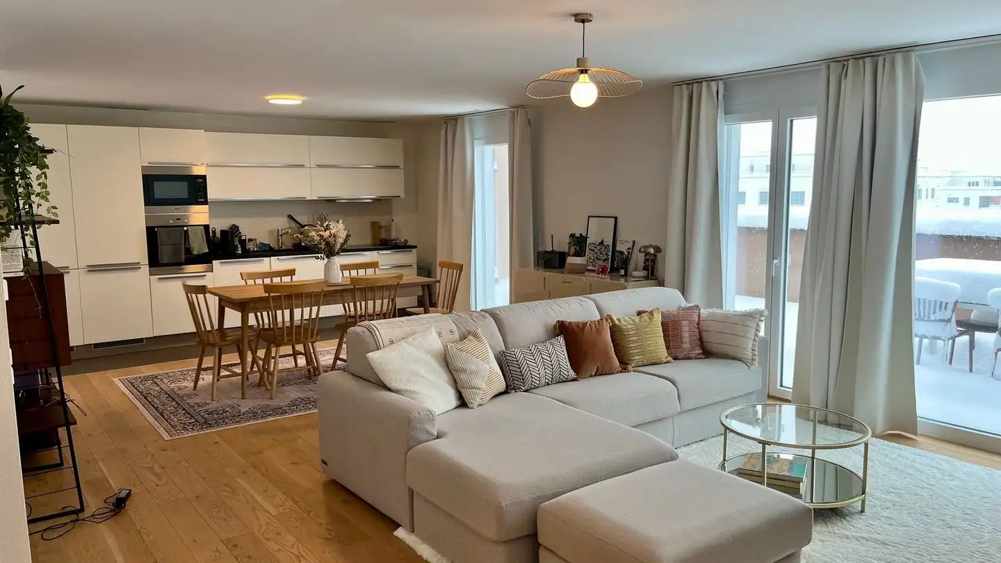 Dachgeschosswohnung mieten - 1630 Bulle