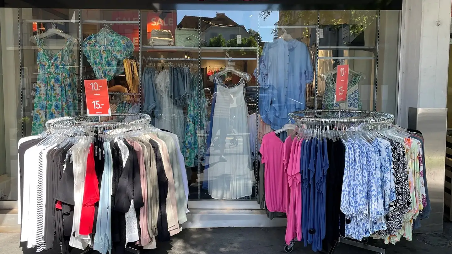 Shop for rent - Zentralstrasse 10, 5610 Wohlen AG