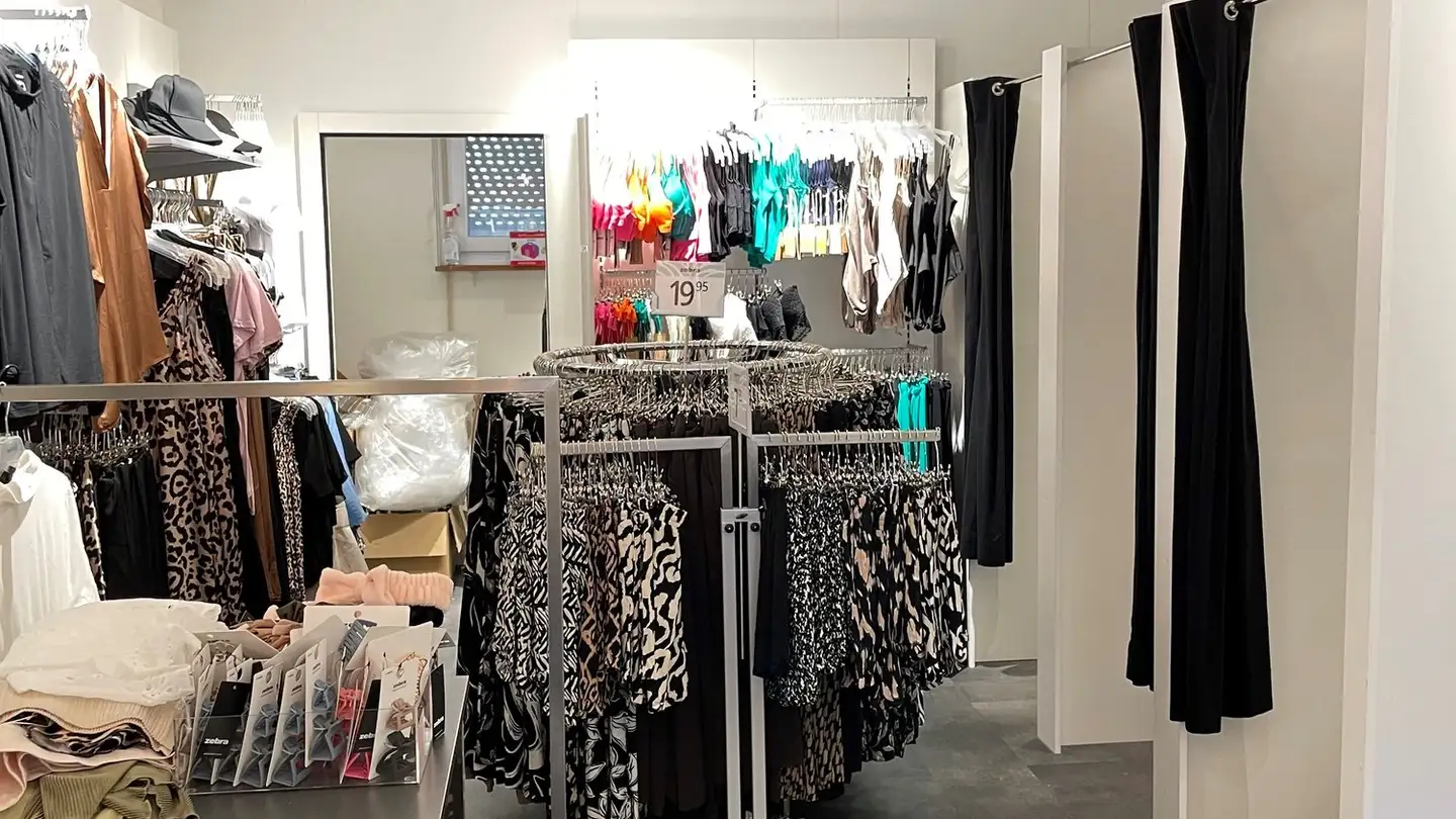 Shop for rent - Zentralstrasse 10, 5610 Wohlen AG - Photo 4