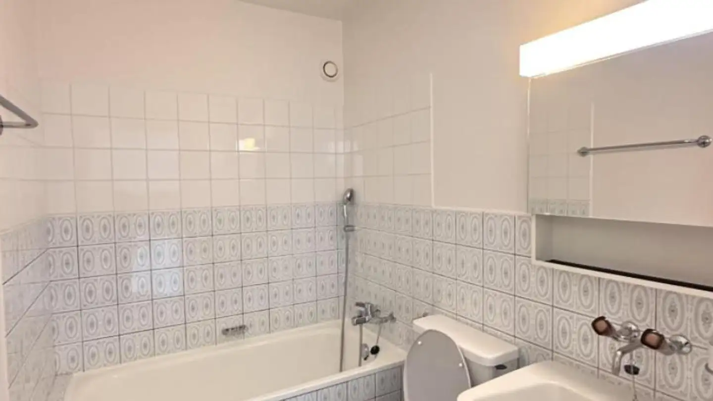 Studio for rent - Avenue de la Sallaz 64, 1010 Lausanne - Photo 3