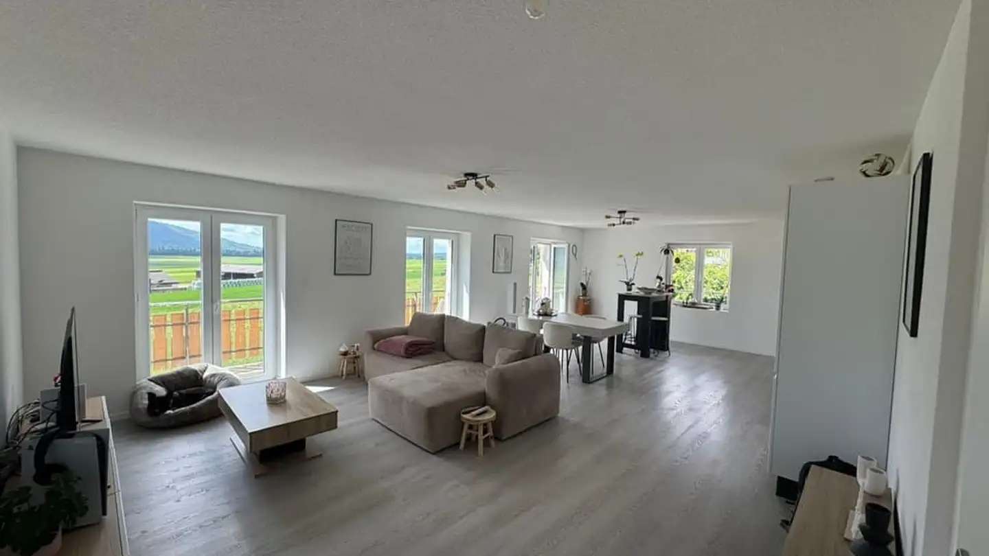 Wohnung mieten - Grand-Rue 34, 2054 Chézard-St-Martin - Foto 3