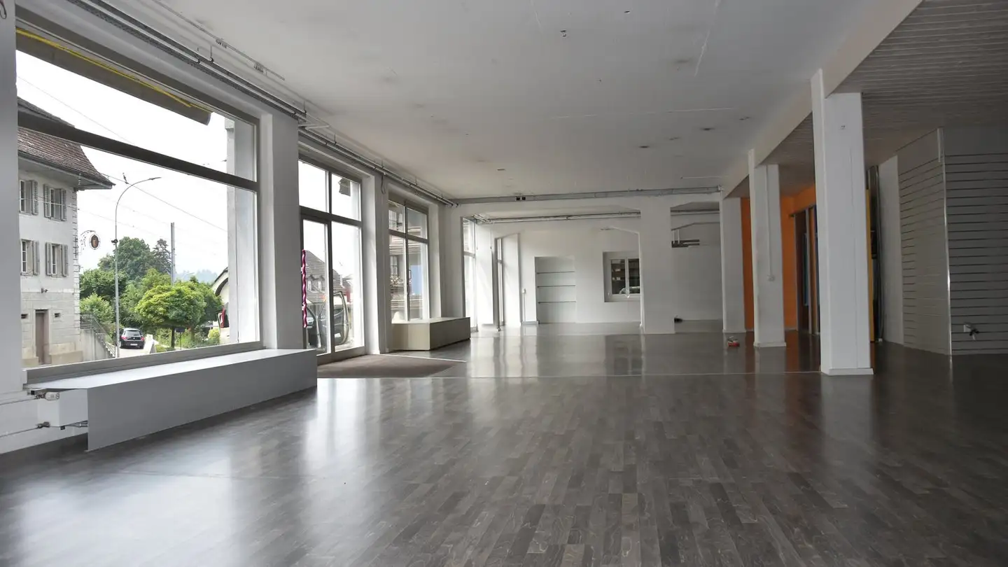 Negozio in affitto - Langenthalstrasse 21, 4912 Aarwangen - Foto 4
