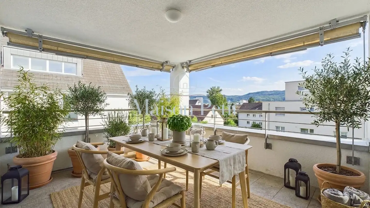 Attic flat for sale - 8052 Zürich