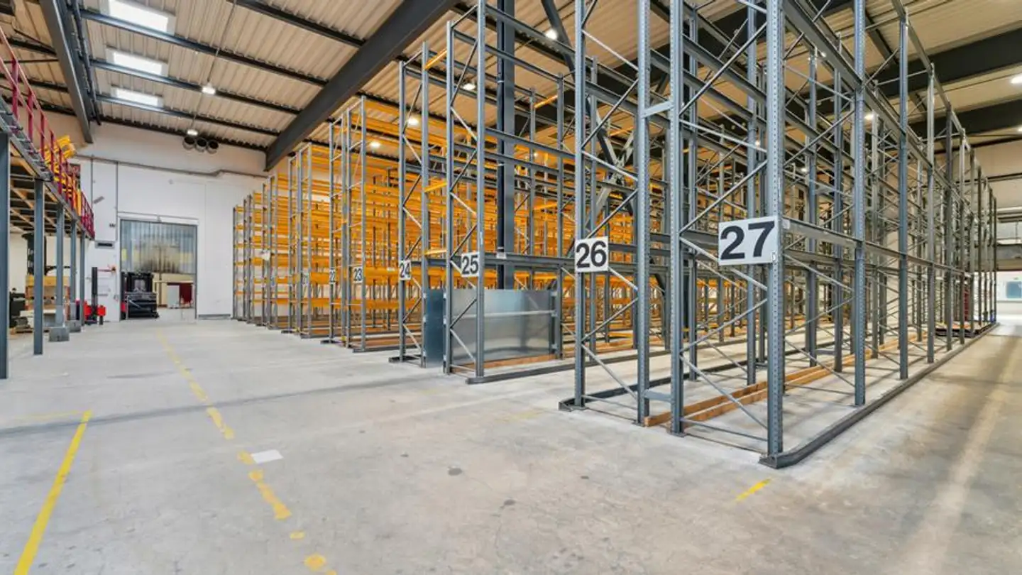 Storage space for rent - Avenue De Savoie 56, 1896 Vouvry